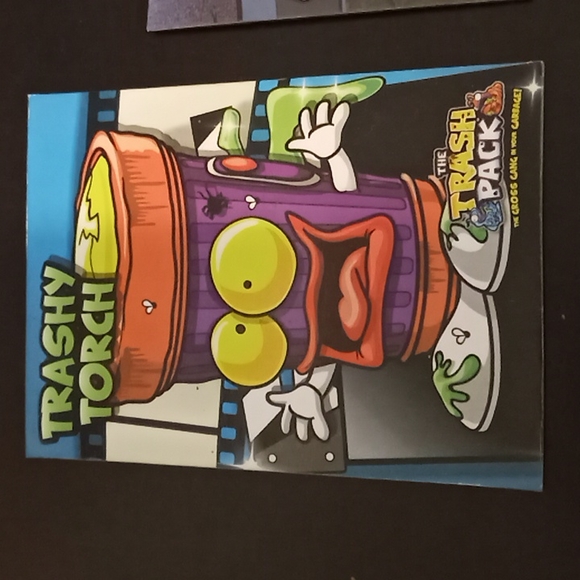 ๐3/$12 THE TRASH PACK Garbage Gross Gang Magnets - Picture 4 of 5